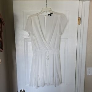 Trixxi Elegant White Mini Dress with Cinched Waist